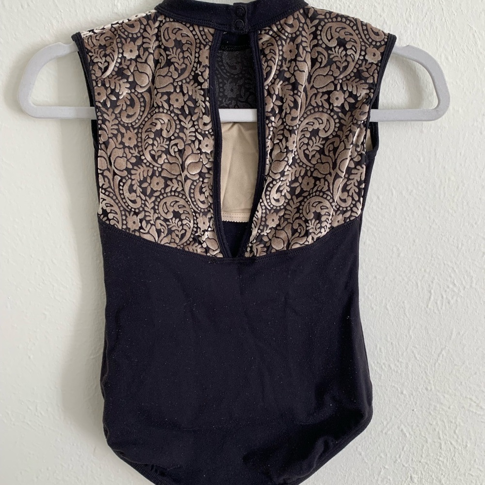 Suffolk Leotard View 2